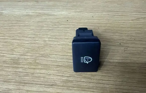 Toyota Auris 150 Headlight washer switch 8415002040