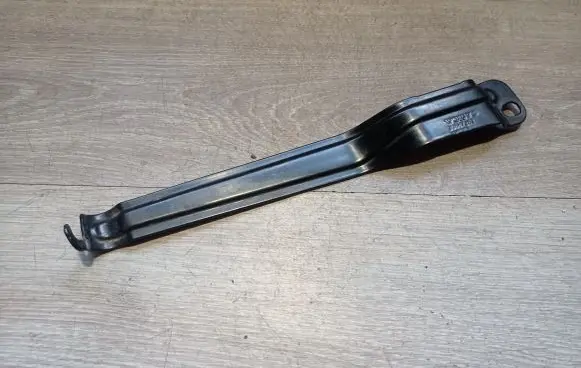 Volvo V70 Battery bracket 30667262