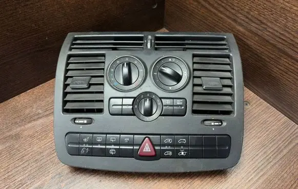 Mercedes-Benz Vito Viano W639 Climate control unit 6394461328 A6394461328