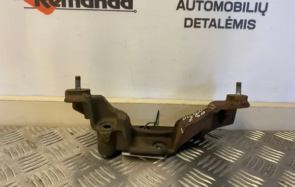 Fiat Ducato Radiator mount bracket 1393930080