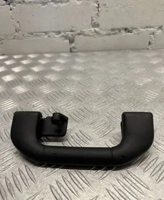 Mercedes-Benz C W204 Rear interior roof grab handle A2048100151