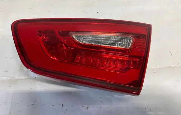 KIA Optima Tailgate rear/tail lights 92404-4U510