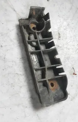 Audi A4 S4 B6 8E 8H Front bumper mounting bracket 8E0807284 7844080