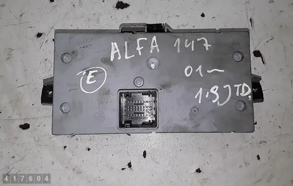 Alfa Romeo 147 Engine control unit/module 51711429