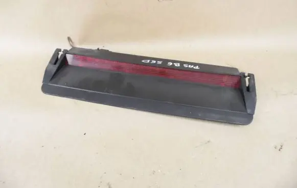 Volkswagen PASSAT B6 Third/center stoplight 3C5945097