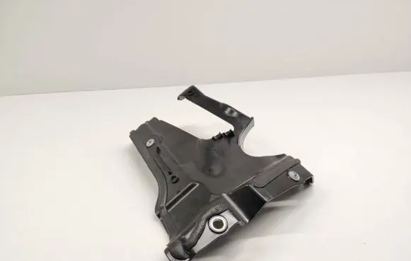 Other engine bay part
