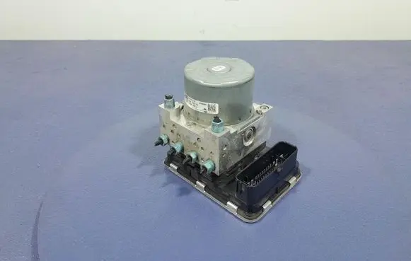 BMW 2 F45 ABS Pump 5A2EDD5