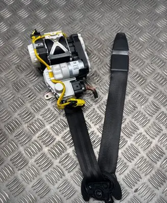 Audi A6 S6 C7 4G Front seatbelt 34075042C