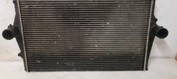 Volvo V70 Intercooler radiator 8671694