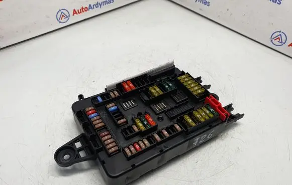 BMW 3 F30 F35 F31 Fuse module 9259466 61149259466 9261110