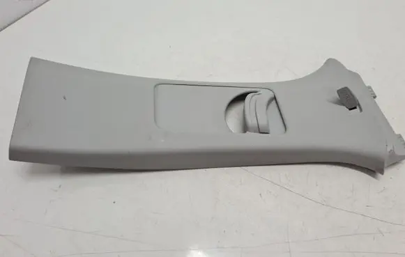 Skoda Fabia Mk3 (NJ) (B) pillar trim (top) 6V0867244 6V0868316
