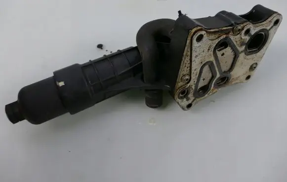 Mercedes-Benz SLK R172 Oil filter mounting bracket A2711801210