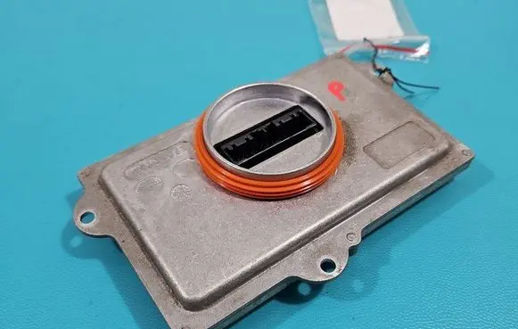 Volvo V90 Cross Country Headlight ballast module Xenon 31446805 IMPRK1401236