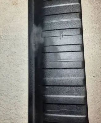 Trunk/boot sill cover protection
