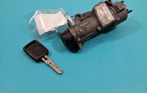 Audi A4 S4 B5 8D Ignition lock IMPRK1480888