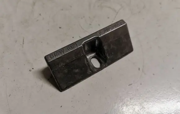 BMW X1 F48 F49 Battery bracket 9312294