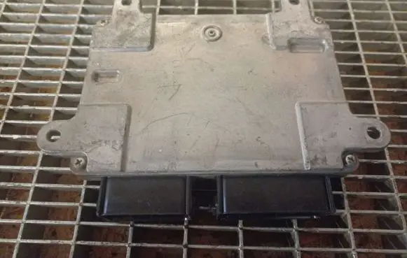 Mitsubishi Lancer X Air suspension control unit module (rear) 1860B468 E6T78272H10922