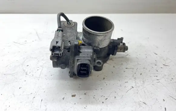 Toyota Corolla Verso E121 Electric throttle body valve 