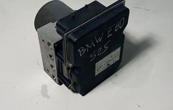 BMW 5 E60 E61 ABS Pump 6769703 6769705 0265950375