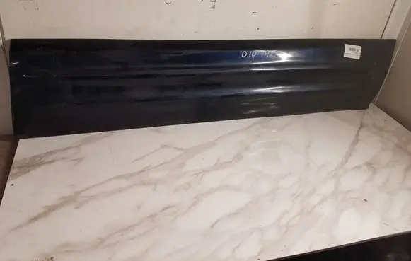 Mitsubishi Pajero Front door trim (molding) MR47858