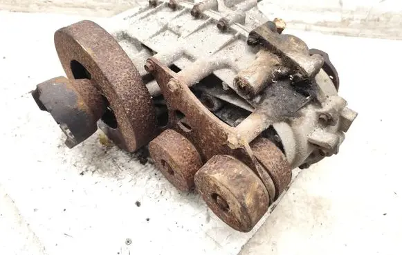 Jeep Grand Cherokee (WJ) Gearbox transfer box case P52099360AE
