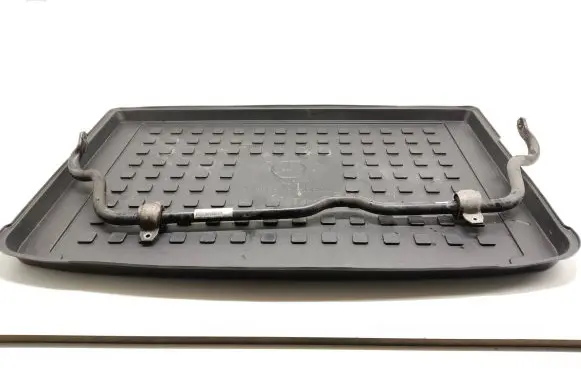 Mercedes-Benz A W176 Front anti-roll bar/sway bar A2463203411