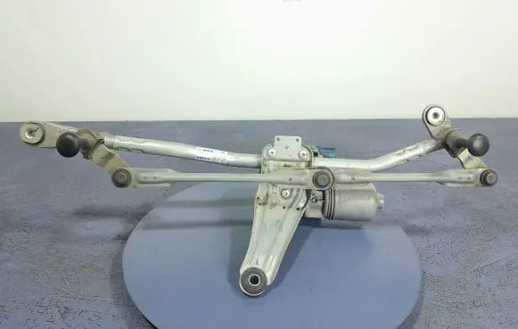Volvo S90, V90 Front wiper linkage and motor 31385115