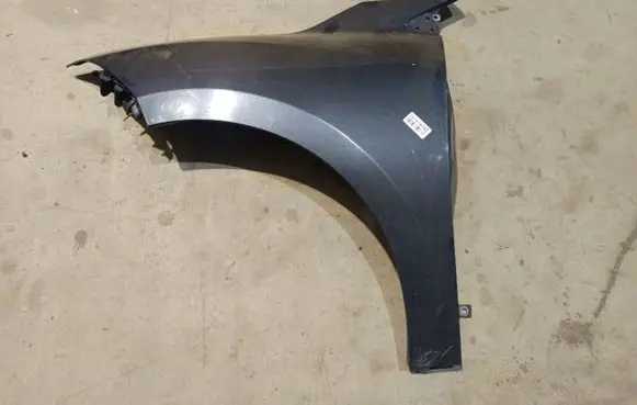 Renault Megane III Fender