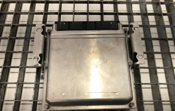 Mercedes-Benz Vito Viano W638 Engine control unit/module ECU