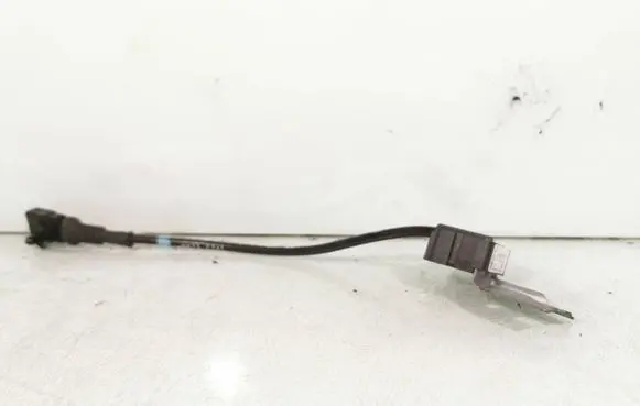Volkswagen Touareg I ABS wheel speed sensor 7L0907673C 15179200492