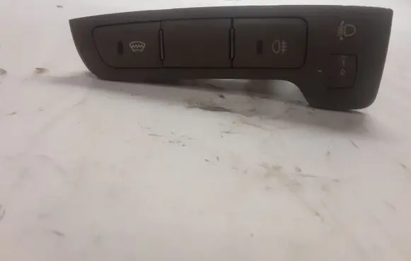 KIA Carens II Headlight level height control switch 202002962