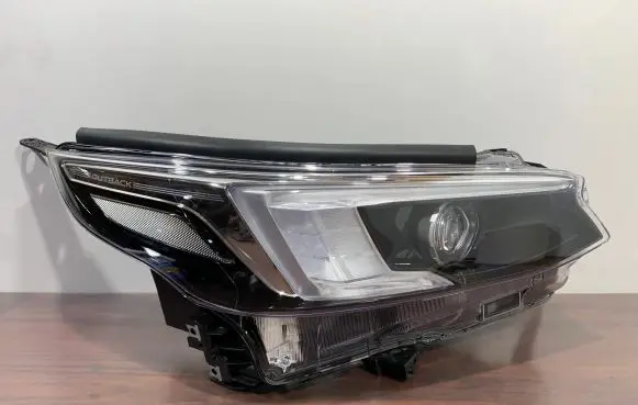 Subaru Outback (BT) Headlight/headlamp 050X3