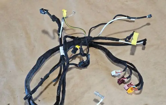 Mercedes-Benz SL R230 Front door wiring loom A2308202915 2308202915