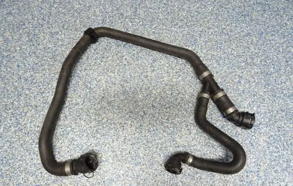 BMW M3 F80 Coolant pipe/hose 9307243