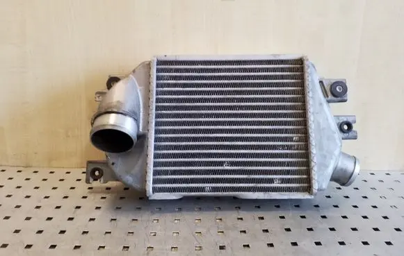 Subaru XV Intercooler radiator TM0180