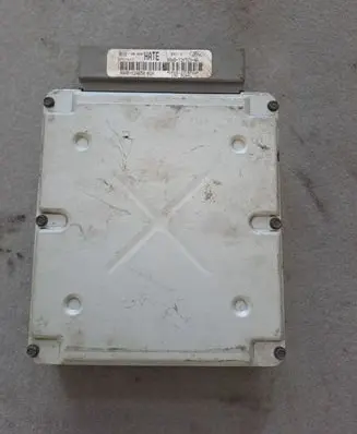 Ford Focus Engine control unit/module 98AB12A650BGH 98AB12K523AG