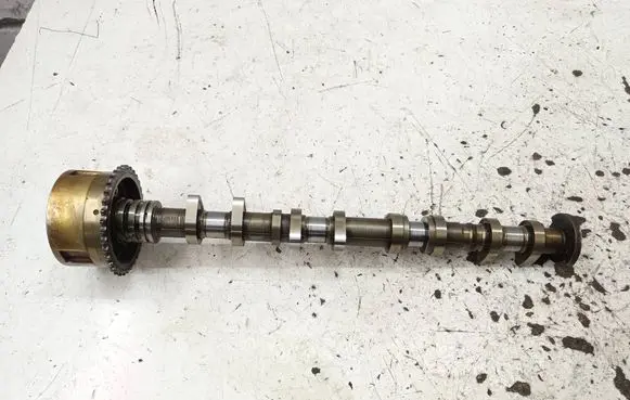 Hyundai Tucson TL Camshaft HC212144