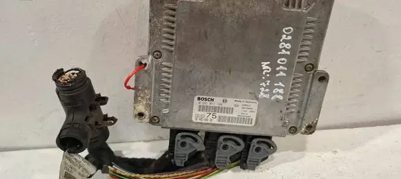 Peugeot 206 Engine control unit/module 0281011188 9648588880 9640998680