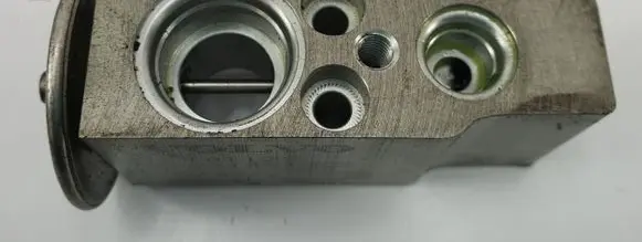 Volvo S60 Air conditioning (A/C) expansion valve 