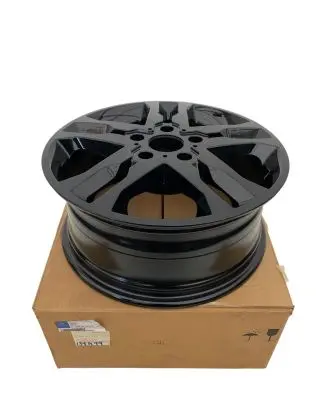 R18 alloy rim