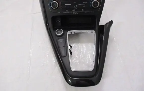 Ford Focus Climate control unit F1ET18C612AF