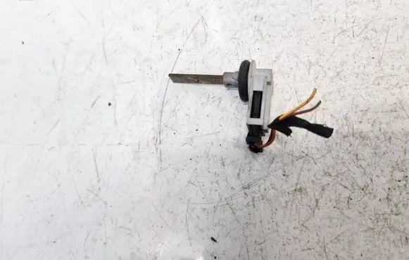 Volkswagen Touran I Interior temperature sensor 3D0907543