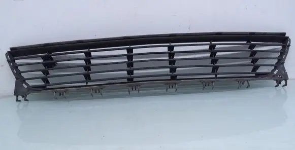 Opel Combo C Front bumper lower grill
