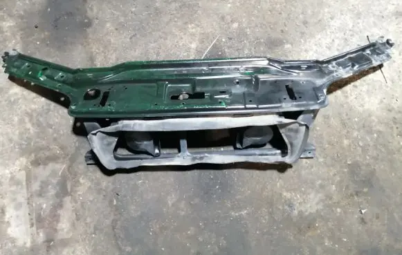 Volvo S60 Top upper radiator support slam panel