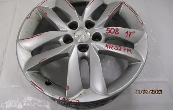 Peugeot 508 R17 alloy rim 