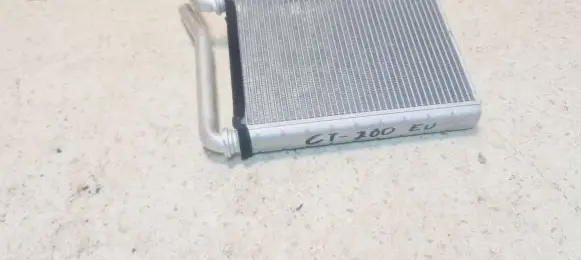 Lexus CT 200H Heater blower radiator