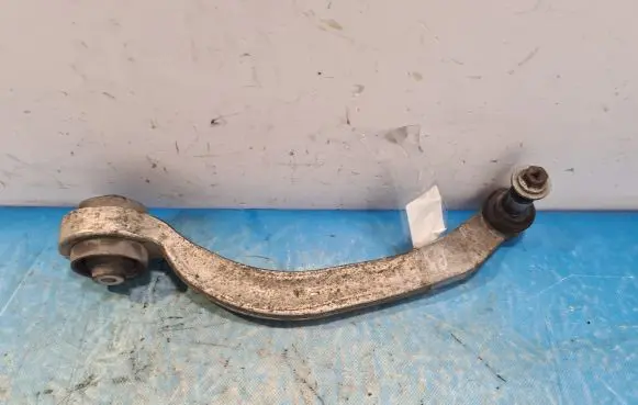 Audi A4 S4 B6 8E 8H Rear control arm 8E0407695E