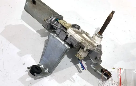 Toyota Corolla Verso E121 Rear window wiper motor 