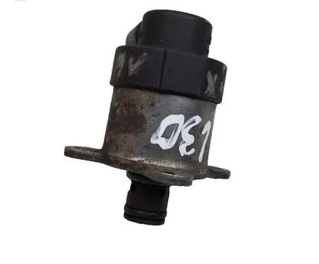 BMW X3 E83 Fuel pressure sensor 0928400560