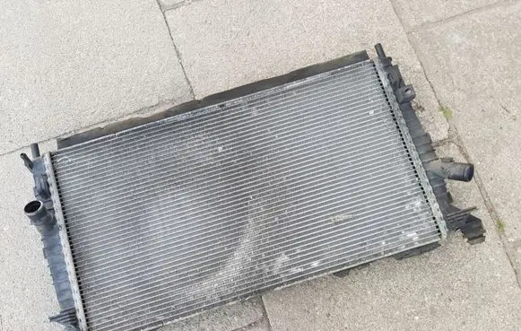 Ford Focus Coolant radiator
